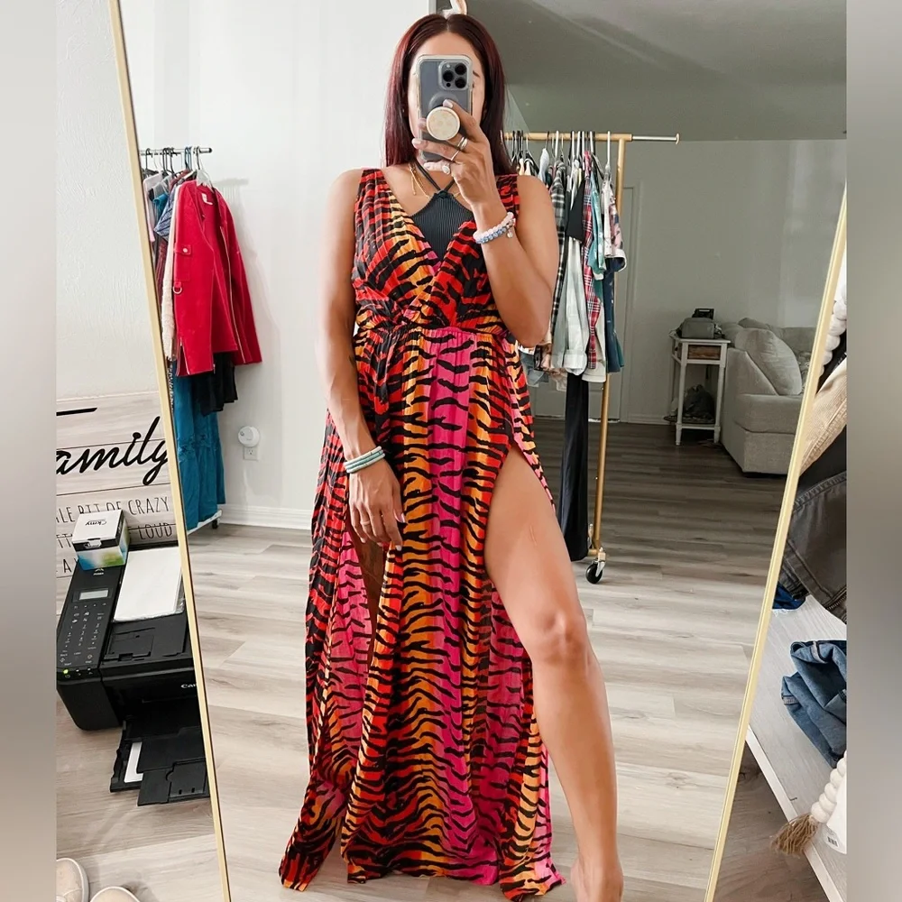AMERICA & BEYOND TIGER MAXI DRESS NWT - Picture 1 of 9